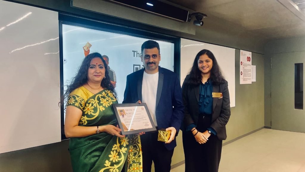 "Organisational Behaviour Practical Insights MBA Students attending corporate HR session on leadership and workplace culture"